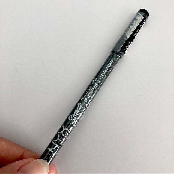🆕 NYX Lip Liner & Lipstick - Picture 7 of 7